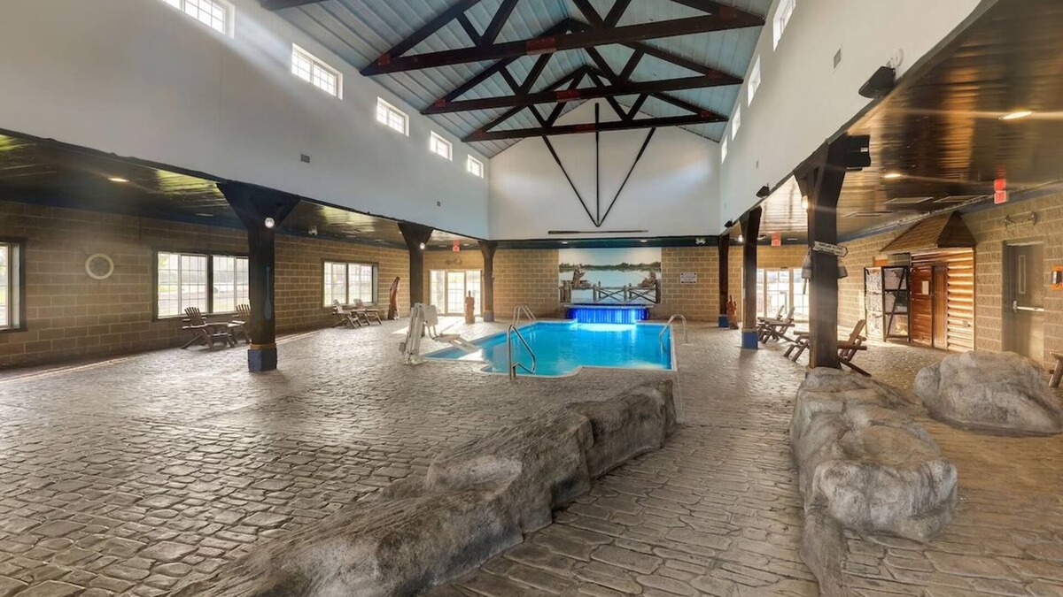 Peoria House | Rustic Elegance Meets Modern Comfort Near IL River Valley | 2 Units