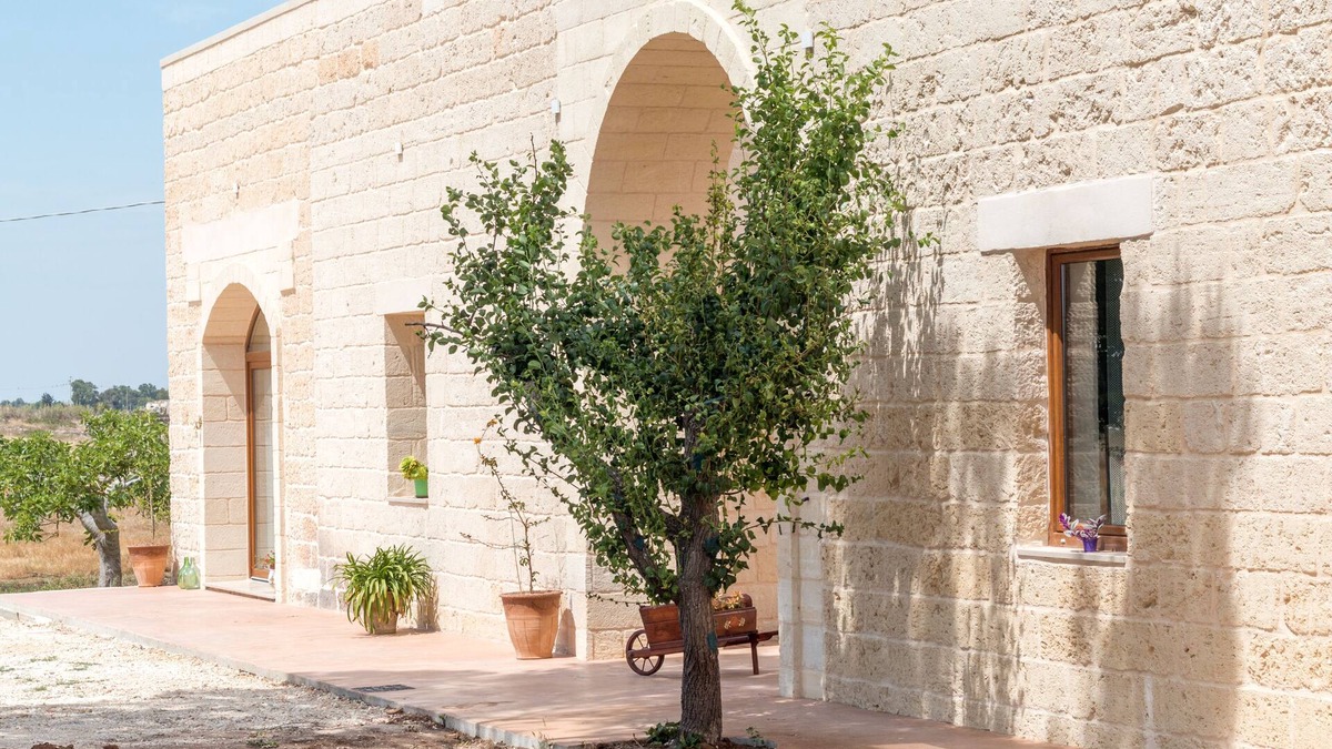 Giorgilorio House | Rustic farmhouse inside Masseria Sitamara with swimming pool and organic farm