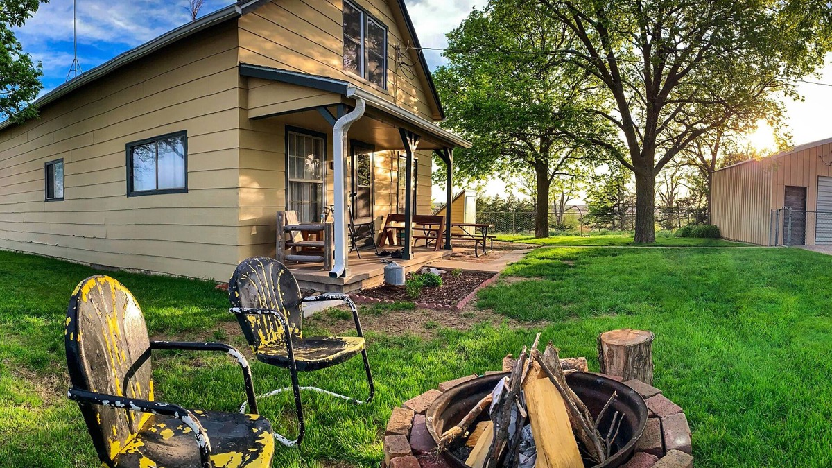 McCook Other | Rustic Farmhouse Retreat