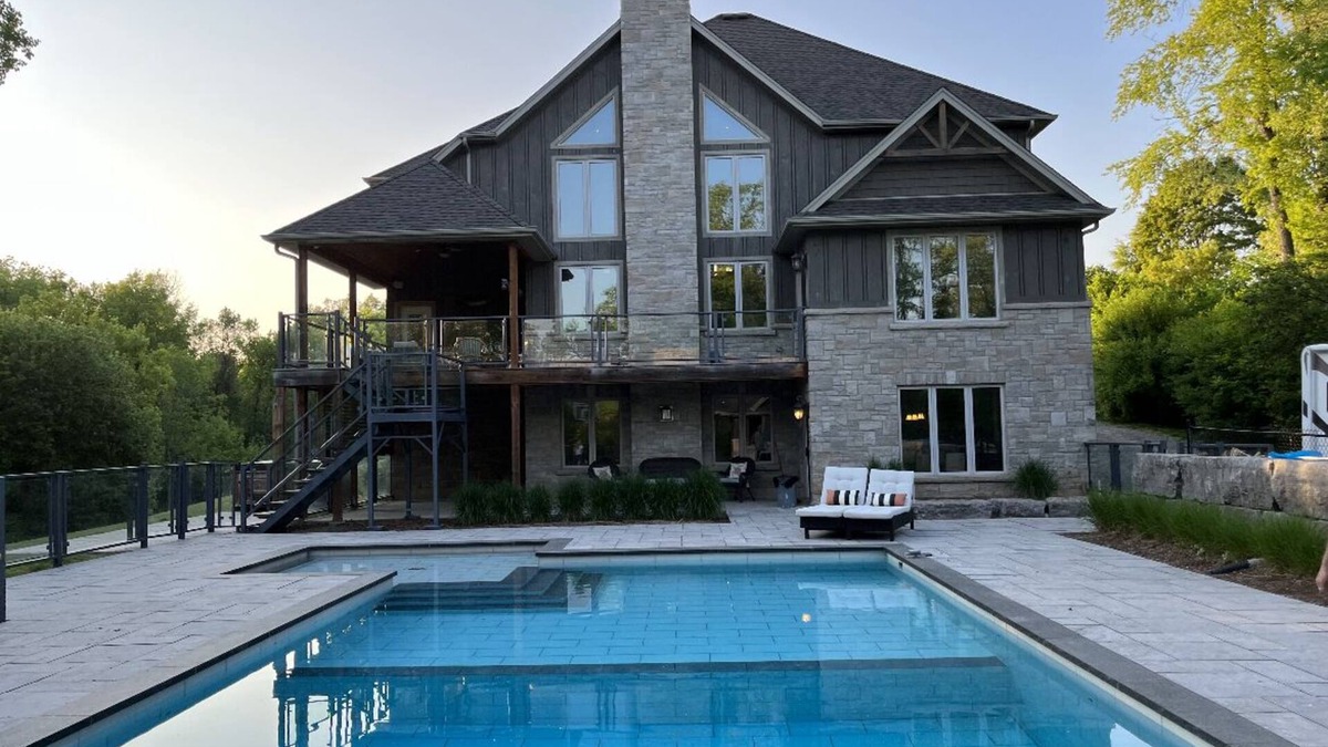 St. George Apartment | Rustic Getaway in beautiful St.George. nEnjoy a finish spa and boho picnic!