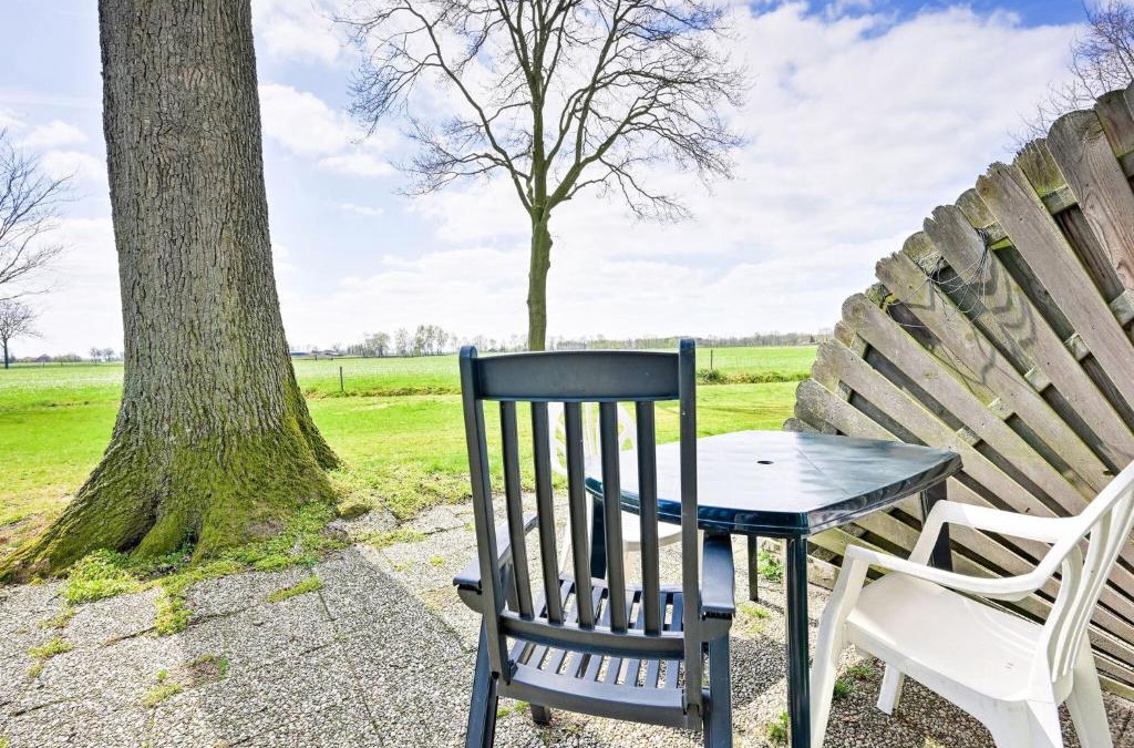 Eibergen House | Rustic Holiday Home in Eibergen with Garden