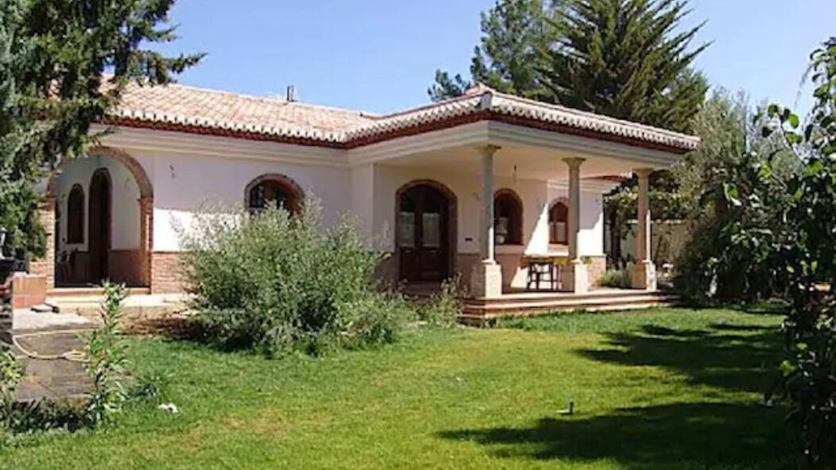 Atarfe House | Rustic house next to Granada. Charm and nature