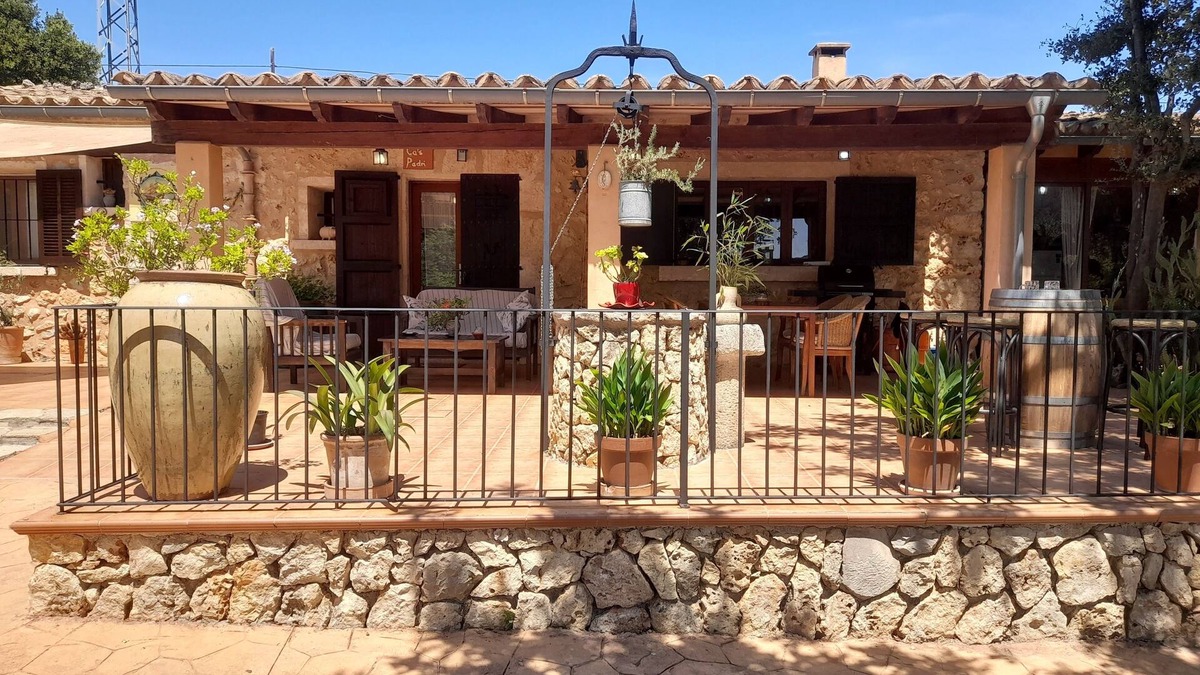 Inca Cottage | Rustic house with lots of charm near mountain, private pool.