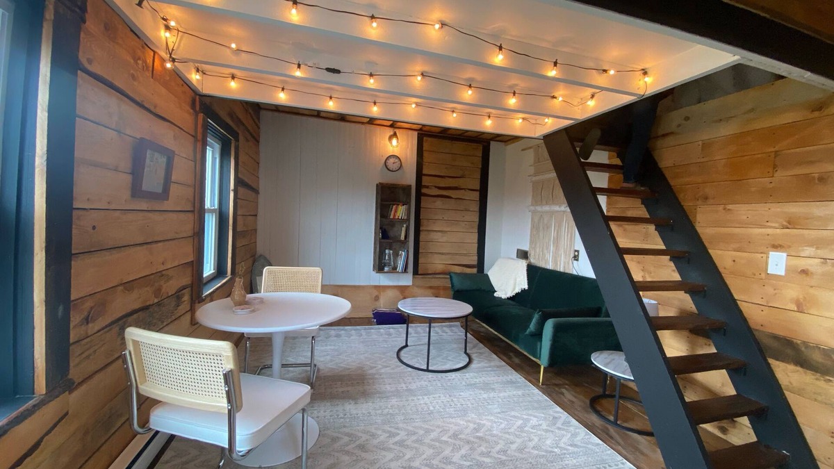 Worcester Cabin | Rustic intimate cabin nestled in a picturesque mountains viewing the Catskills.