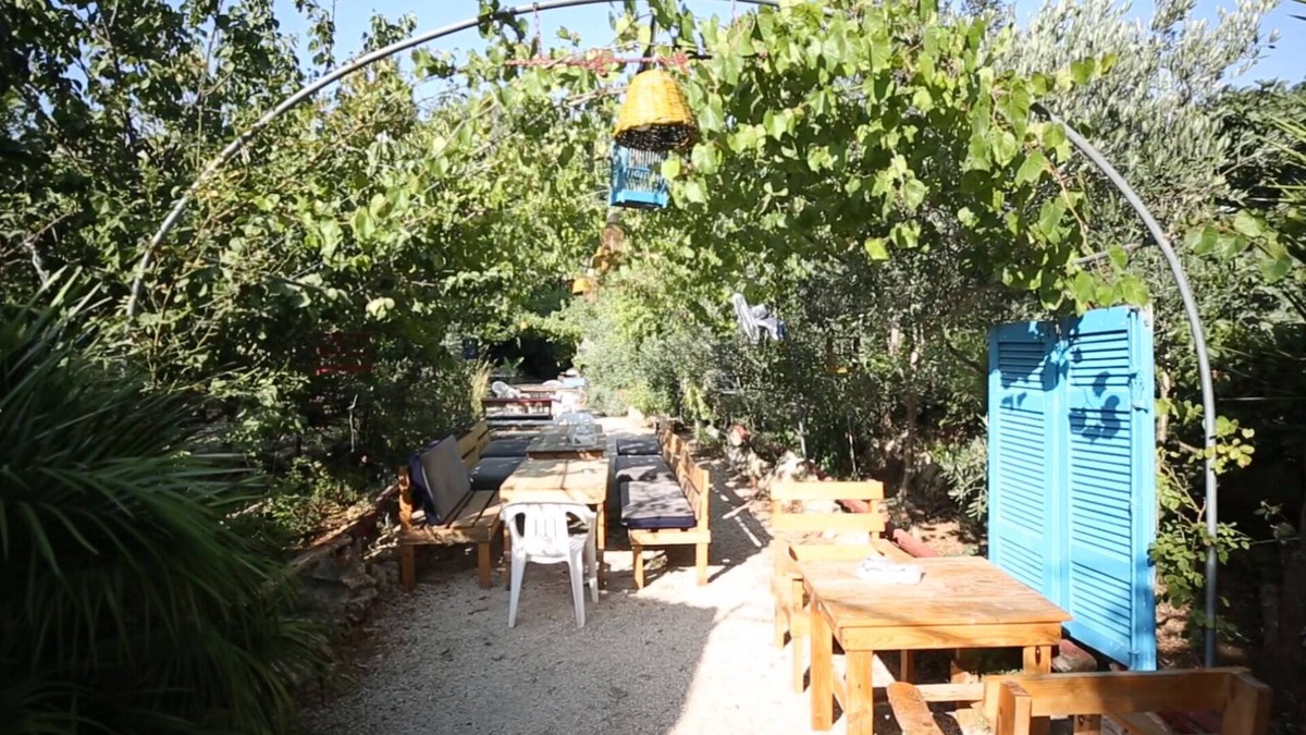 Amioun House | Rustic Lebanese Village Retreat - Quiet getaway for the family.