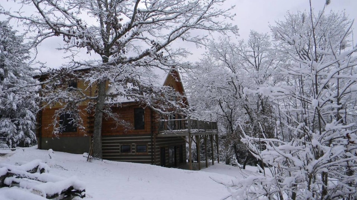 Otto Cabin | Rustic Log Cabin Nestled Privately in the Woods