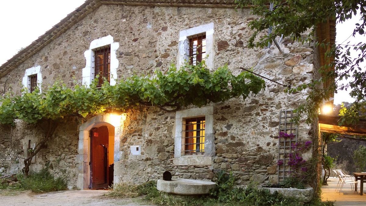 Vall-Llobrega House | Rustic "Mas" Farmhouse in Baix Emporda/CostaBrava