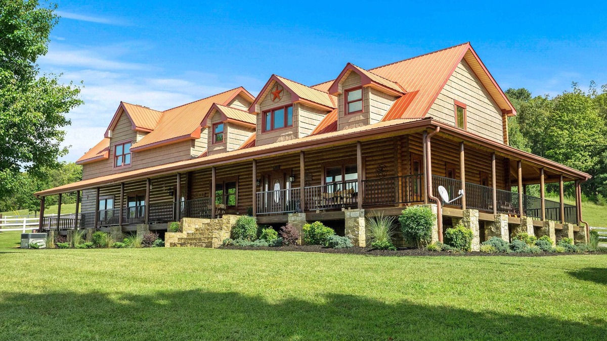 Chestnut Mound House | Rustic Retreat in Hickman on 160 Acres w/Views!