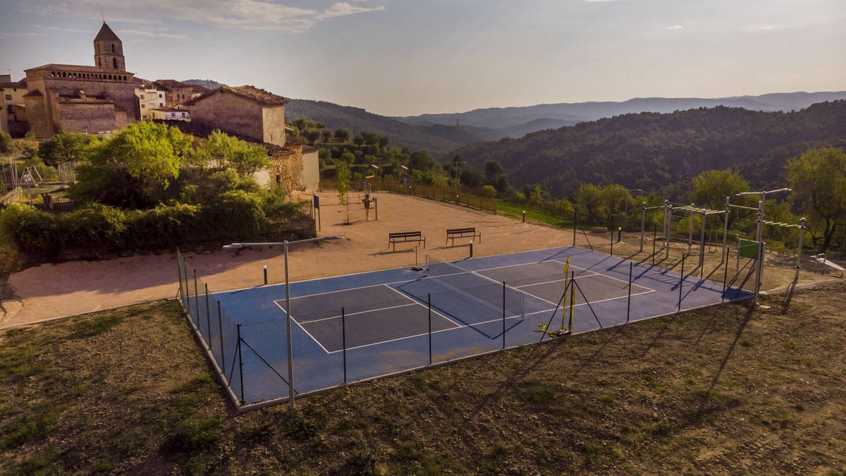 Secastilla House | Rustic Retreat in Spanish Pyrenees: Wine, Nature & Adventure.