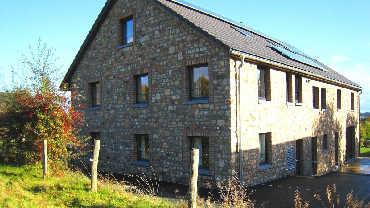 Ovifat House | Rustic Retreat, Ovifat