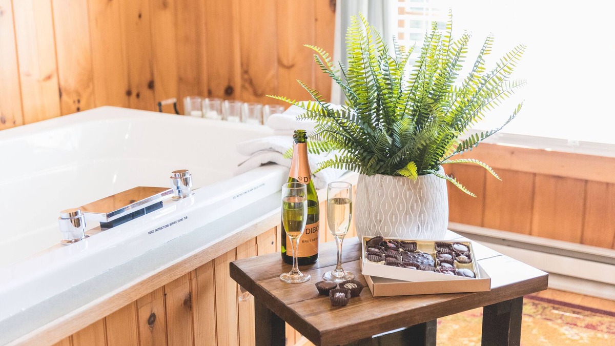 Lexington Cottage | Rustic Romantic Bayberry Cottage at Autumn Ridge