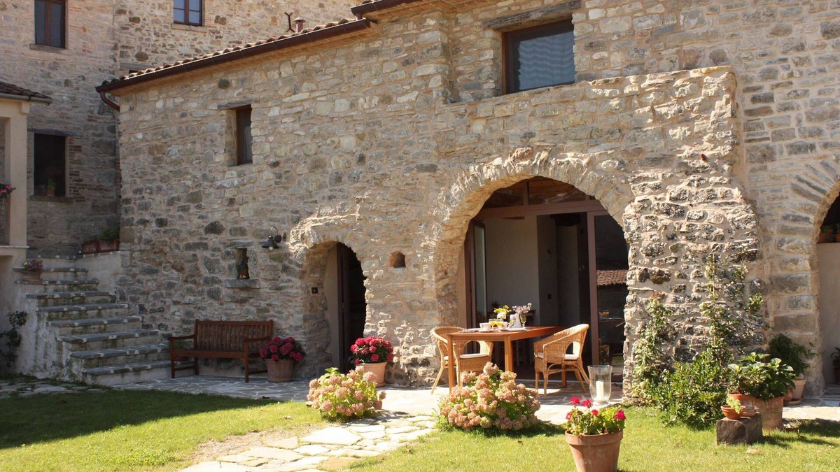 Pennabilli Cottage | Rustic stone house in Romagna with panoramic terrace and free Wi-Fi