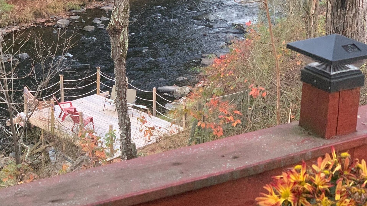 Shohola Cottage | Rustic two bedroom cottage on riverside in Shohola PA
