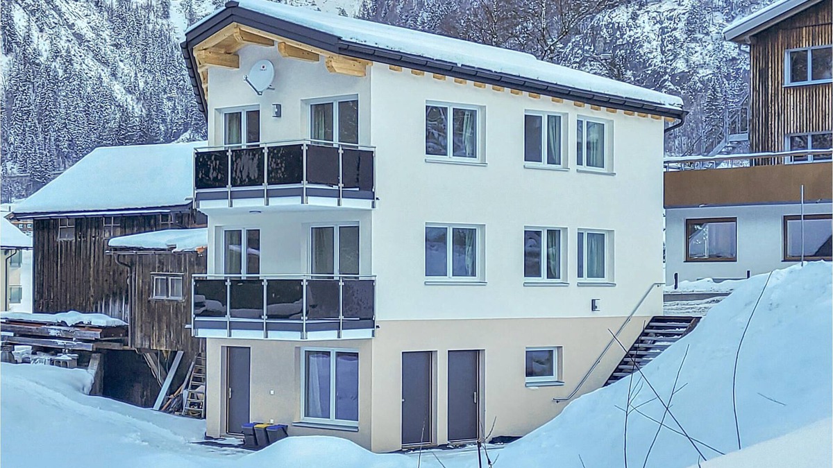 Wald am Arlberg Apartment | Rustic vacation home with surrounding picturesque landscape and not far from nature experiences and