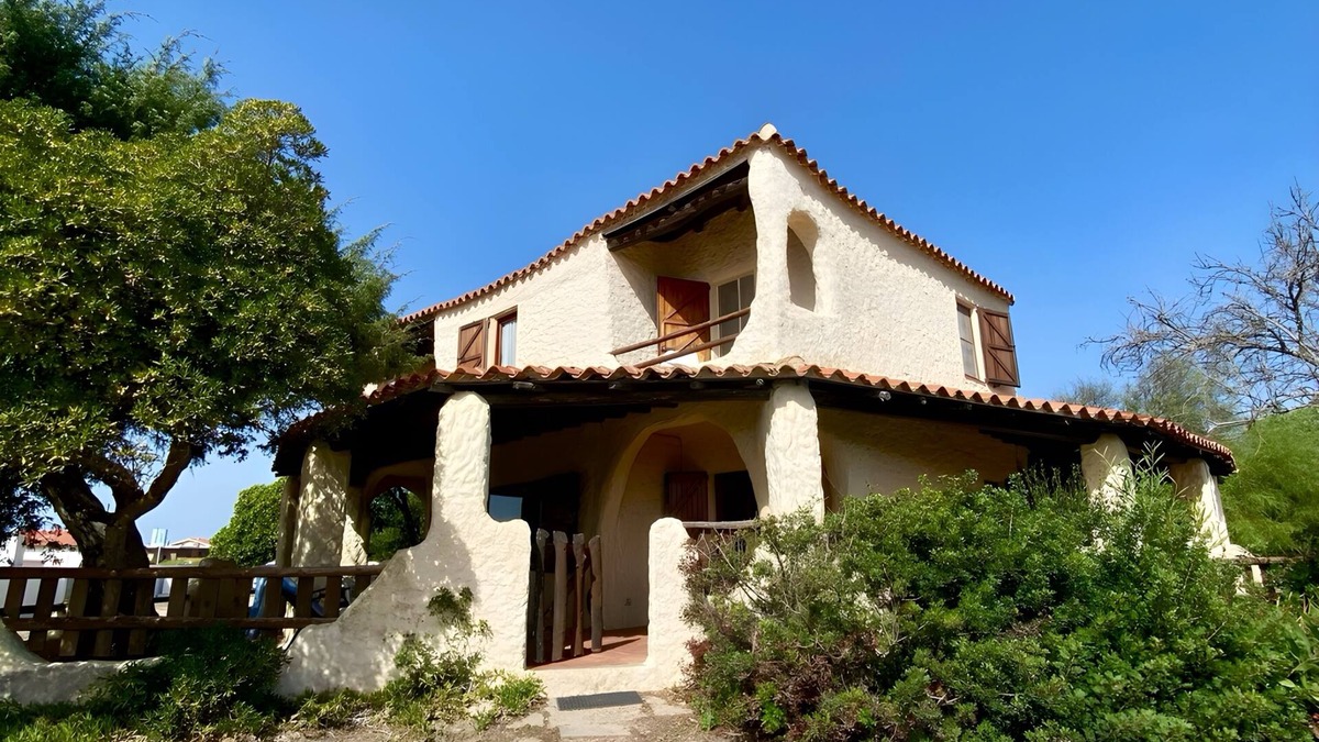 San Giovanni di Sinis Villa | Rustic Villa with Sea View for Groups and Families in the Sinis Peninsula