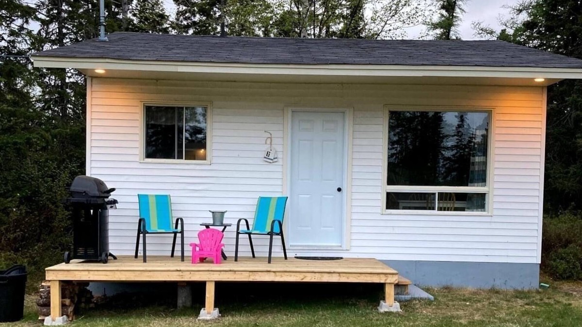 Port Blandford Cabin | Rustic Wave Cottages-Cabin #6