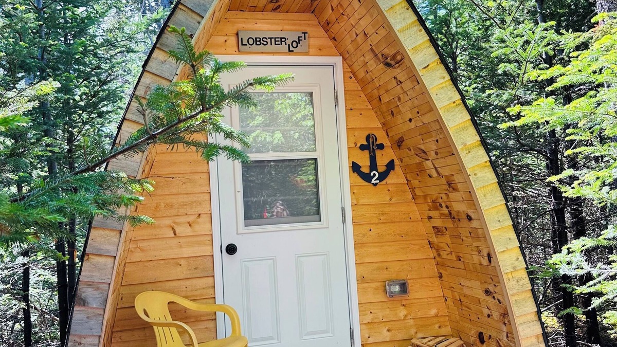 Port Blandford Cabin | Rustic Wave Cottages-Glamping pod #2