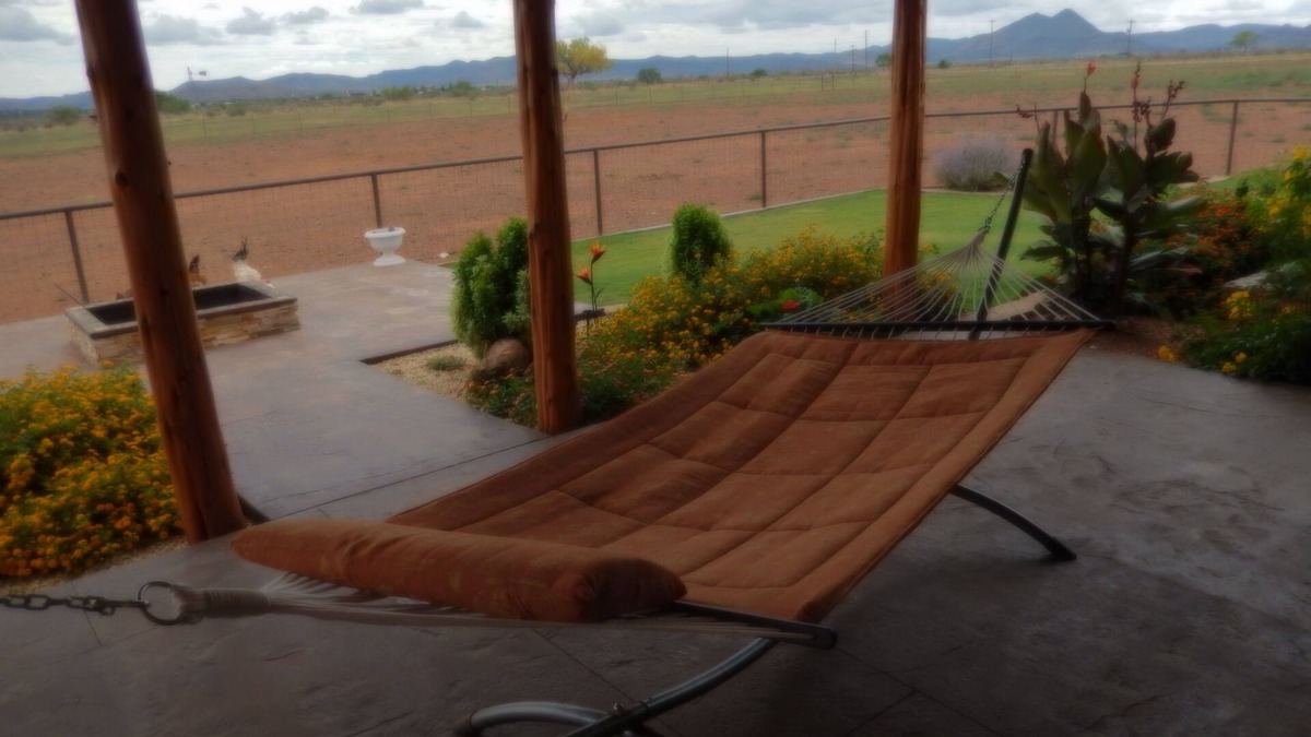 Alpine House | Rustic Western Experience With Hot Tub For Stargazing - No Extra Fees