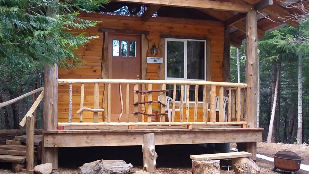 Nevada City Cabin | Rustic wilderness cabin on 200-acre eco-preserve