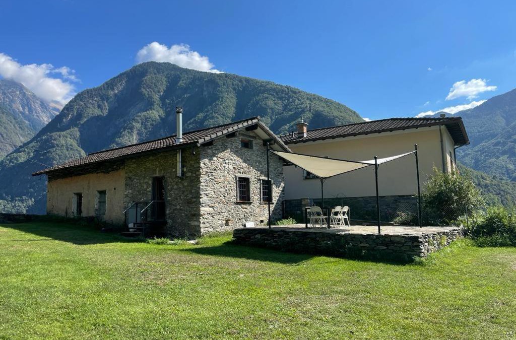 Roveredo House | Rustico a Roveredo GR