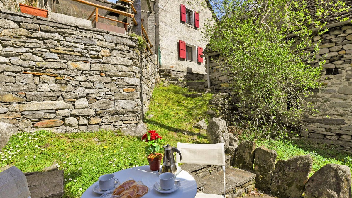 Lavertezzo Ski Chalet | Rustico Esterina, Lavertezzo, Val Verzasca, Switzerland
