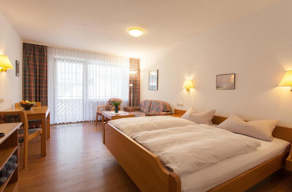 Simonswald Apartment | Rustikales Apartment 35qm mit Balkon Nähe Freiburg