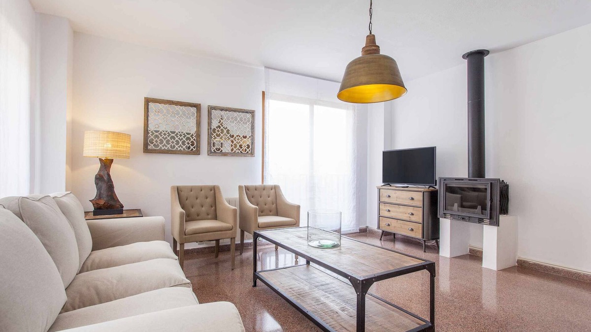 Alpuente Apartment | RUSTIKALPUENTE HOUSE OF CULTURE II