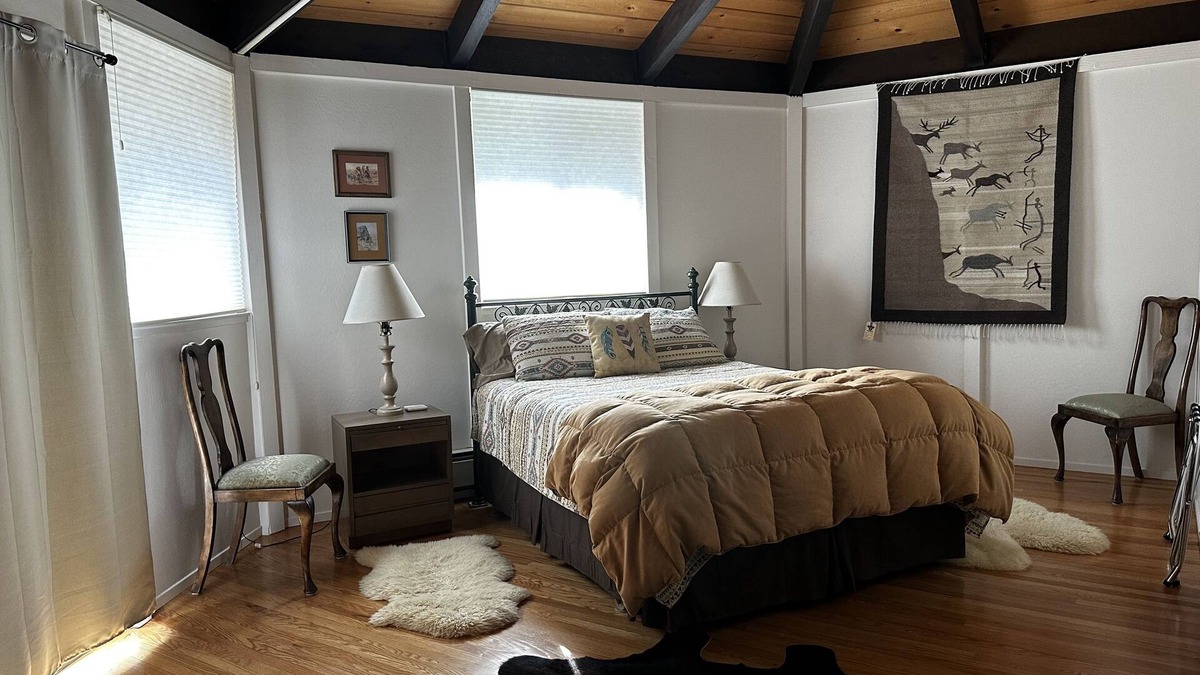 St. Helena House | RustRidge House, two bedroom two bath home