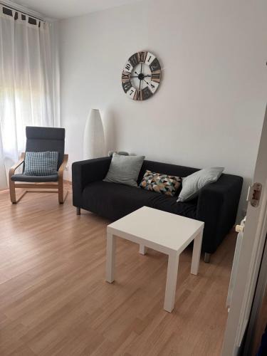 Ripoll Apartment | Ruta del ferro