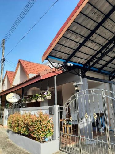 Betong Villa | Rutcha homestay Betong รัชชา โฮมสเตย์ เบตง