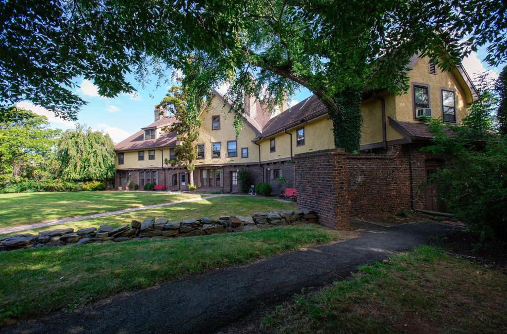 New Brunswick Hotel | Rutgers University Inn and Conference Center