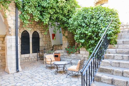 Safed Old City Hotel | Ruth Safed By Dan Hotels