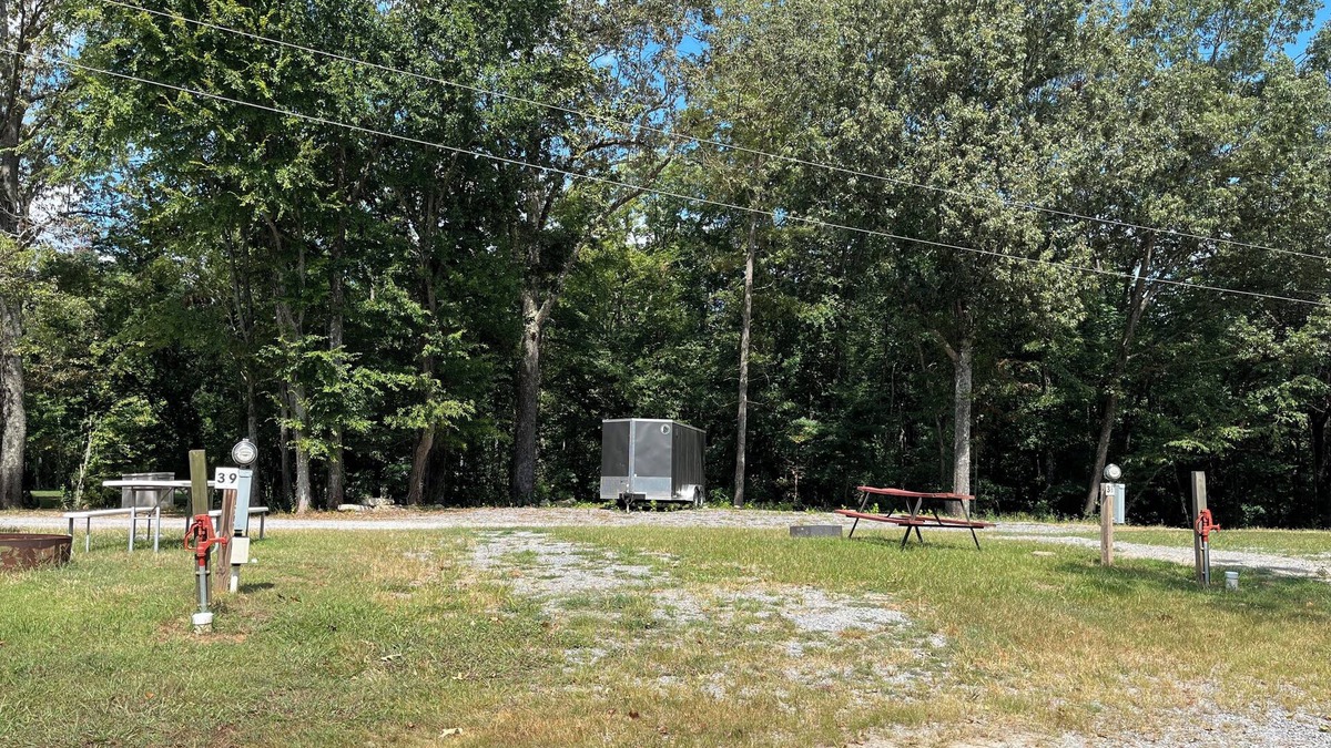 Aurora RV Rental | RV Site #39 Pull Through