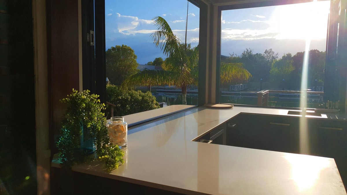 Gold Coast House | Ryan's Holiday Beach House - your Island Waterfront Escape