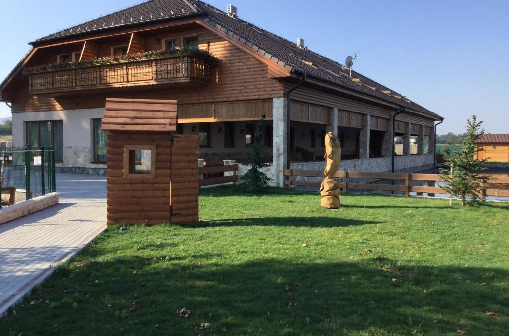 Solcany House | Rybárska bašta a penzión Dobys