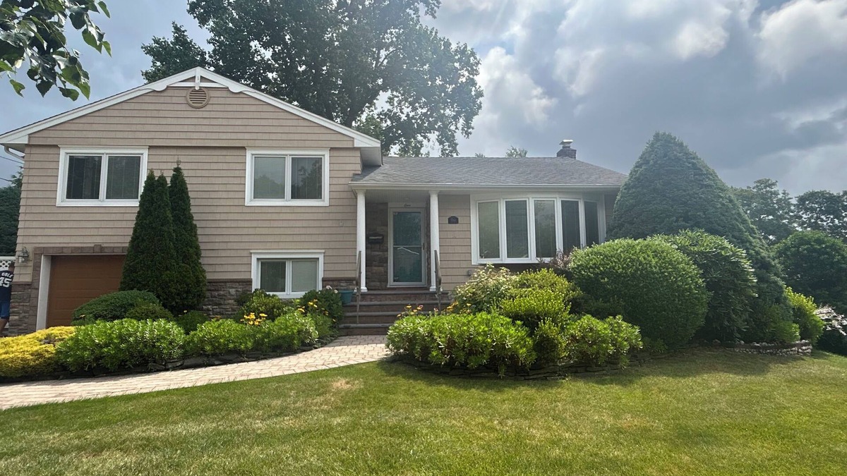 Old Bethpage House | Ryder Cup Rental < 10 min walk 3BR Full Home