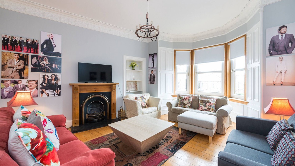Leith House | Ryehill Gardens Apartment - sleeps up to 14