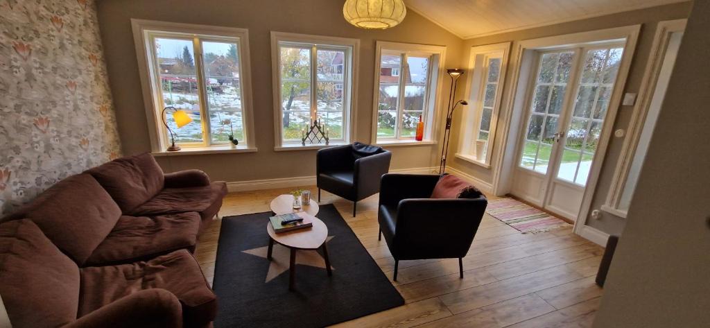 Siljansnas House | Rymlig dalastuga i Siljansnäs 4-6 bäddar