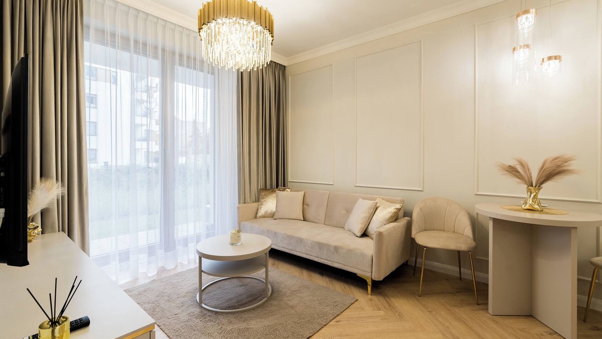 Jezyce Apartment | Rynek Jeżycki Glamour Apartment