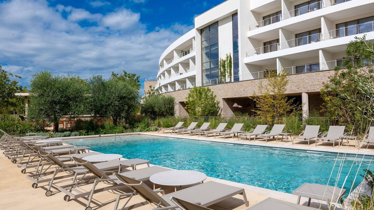 Baillargues Condo | Séjour chic avec accès au spa + piscine