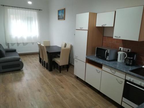 Sumeg Apartment | Sümegi Levendula Apartmanok