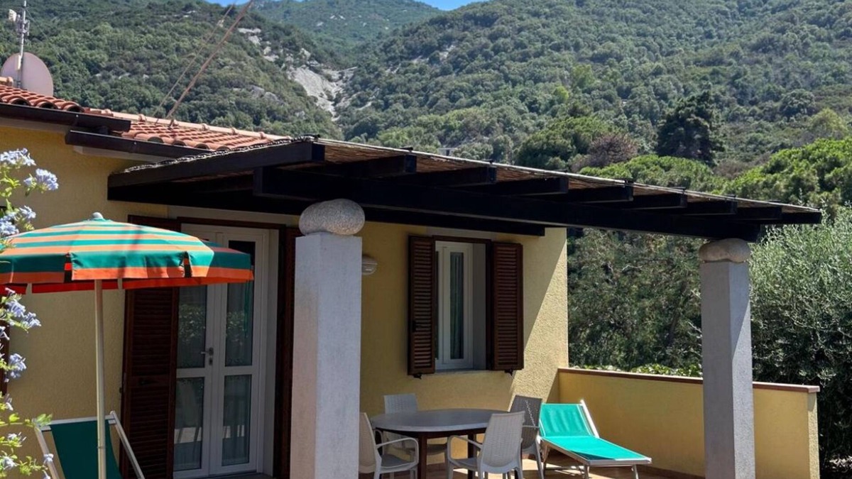 Sant' Andrea Apartment | S. Andrea Casa Gialla Piccola