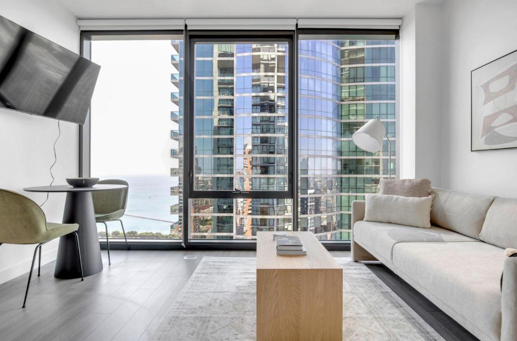 South Loop Apartment | S Loop Studio w Pool Gym Spa nr Grant Park CHI-739