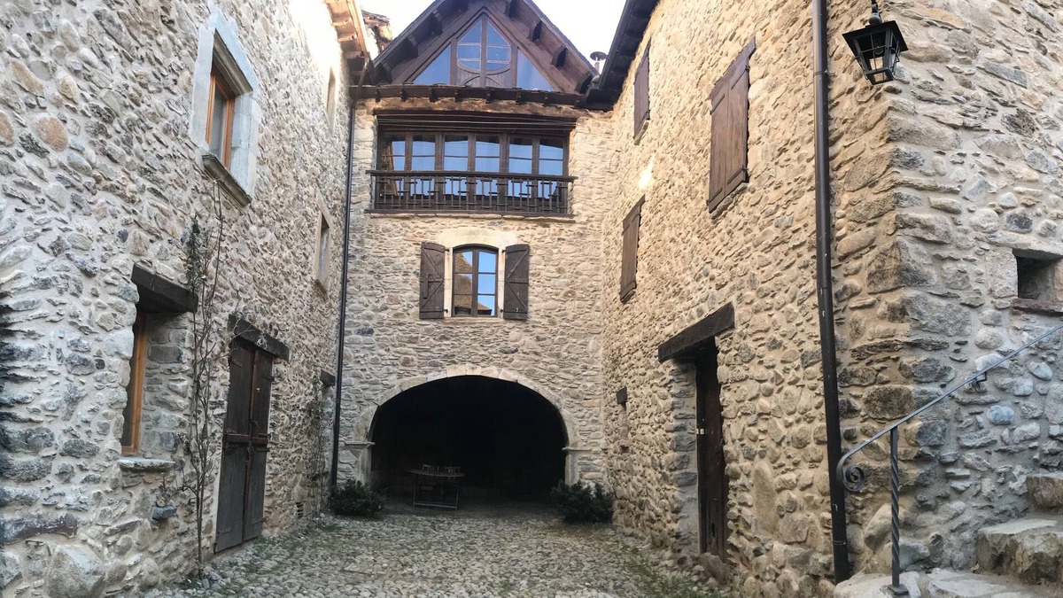 Benasque Apartment | S. XVI Manor House: Yégües-Mingot House (sleeps 2)