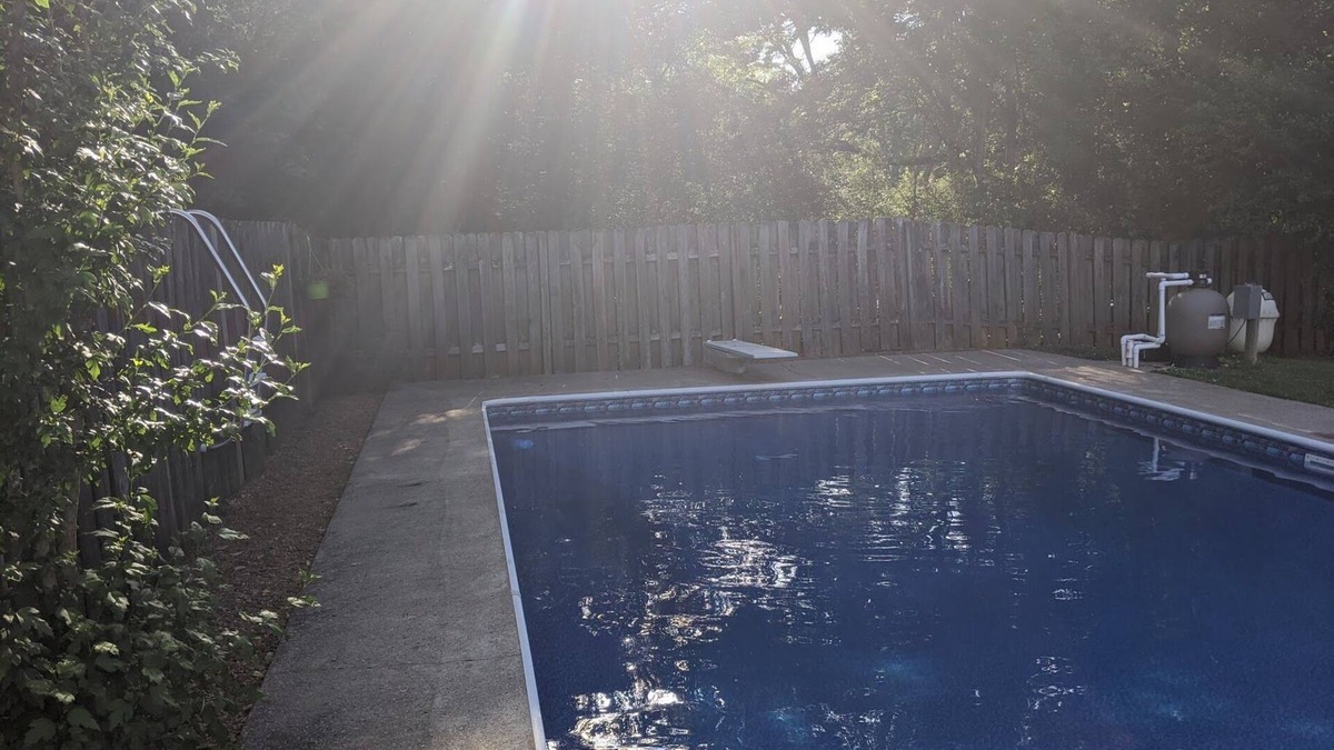 Scottsboro House | s1. Beautiful home in historic Scottsboro w/pool
