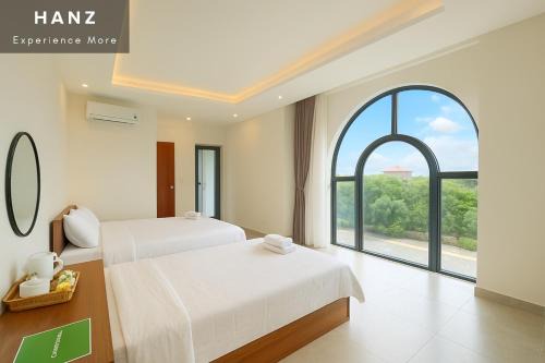 Ganh Dau Apartment | S79 Good and Good Monstera Grand World