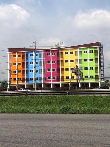 Samut Sakhon Apartment | S9 Hotel Samutsakhon เอสไนน์โฮเทล สมุทรสาคร