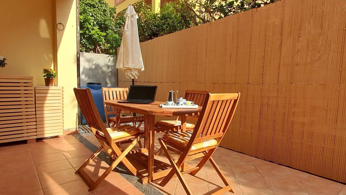 La Caletta Apartment | Sa Calitta apartment, central area with large veranda 300 mt from the beach