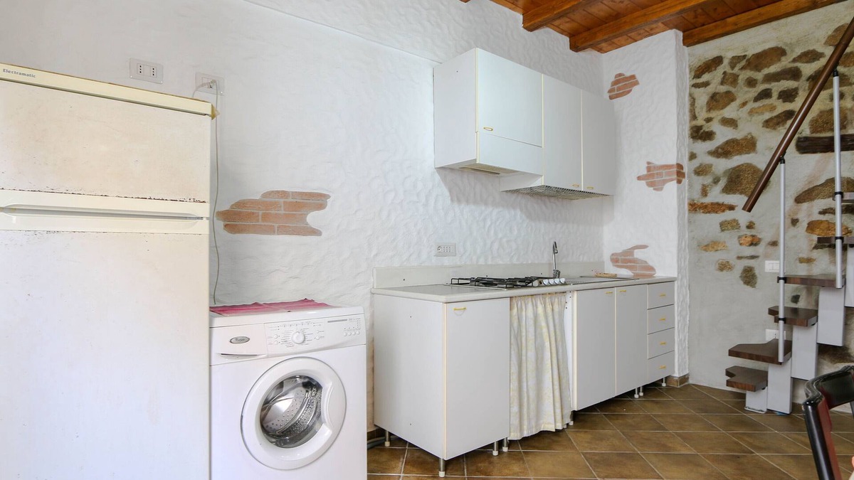 Nuoro Apartment | Sa Dommedda - One Bedroom Apartment, Sleeps 2