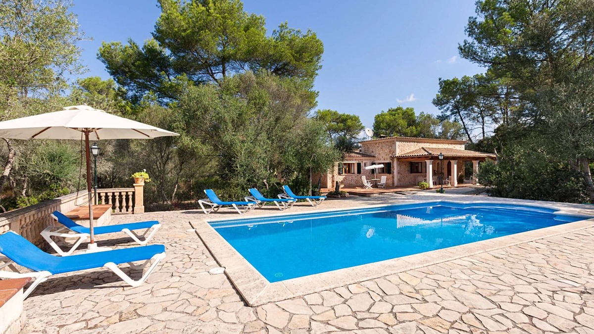 Lloret de Vistalegre Villa | Sa Rota de Can Blanc by Sealand Villas